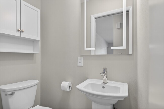 Foto del edificio - 11817 W North Ave