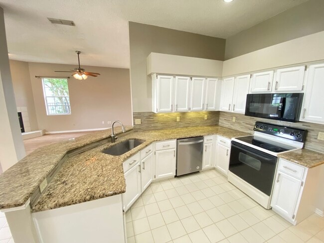 Photo - 3708 Molona Drive House