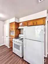 Building Photo - 6406 Guadalupe St