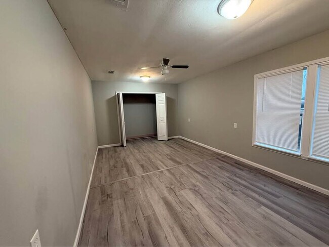 Foto del edificio - 3 Bedroom 1 Bathroom Home for Rent