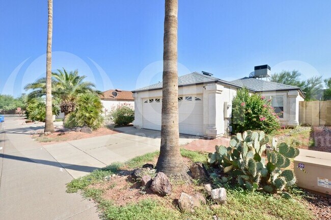 Building Photo - 3615 W Camino Del Rio