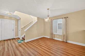 Building Photo - 15859 E Park Ct