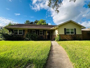 Building Photo - 5118 Lymbar Dr