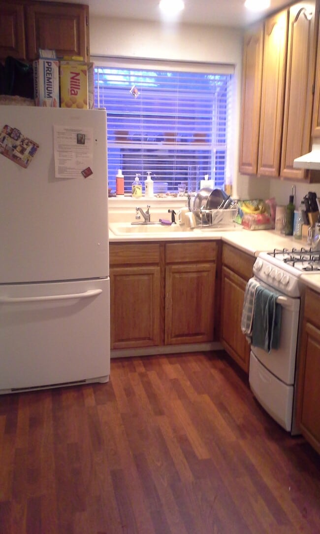 Building Photo - 1184 18th Ave