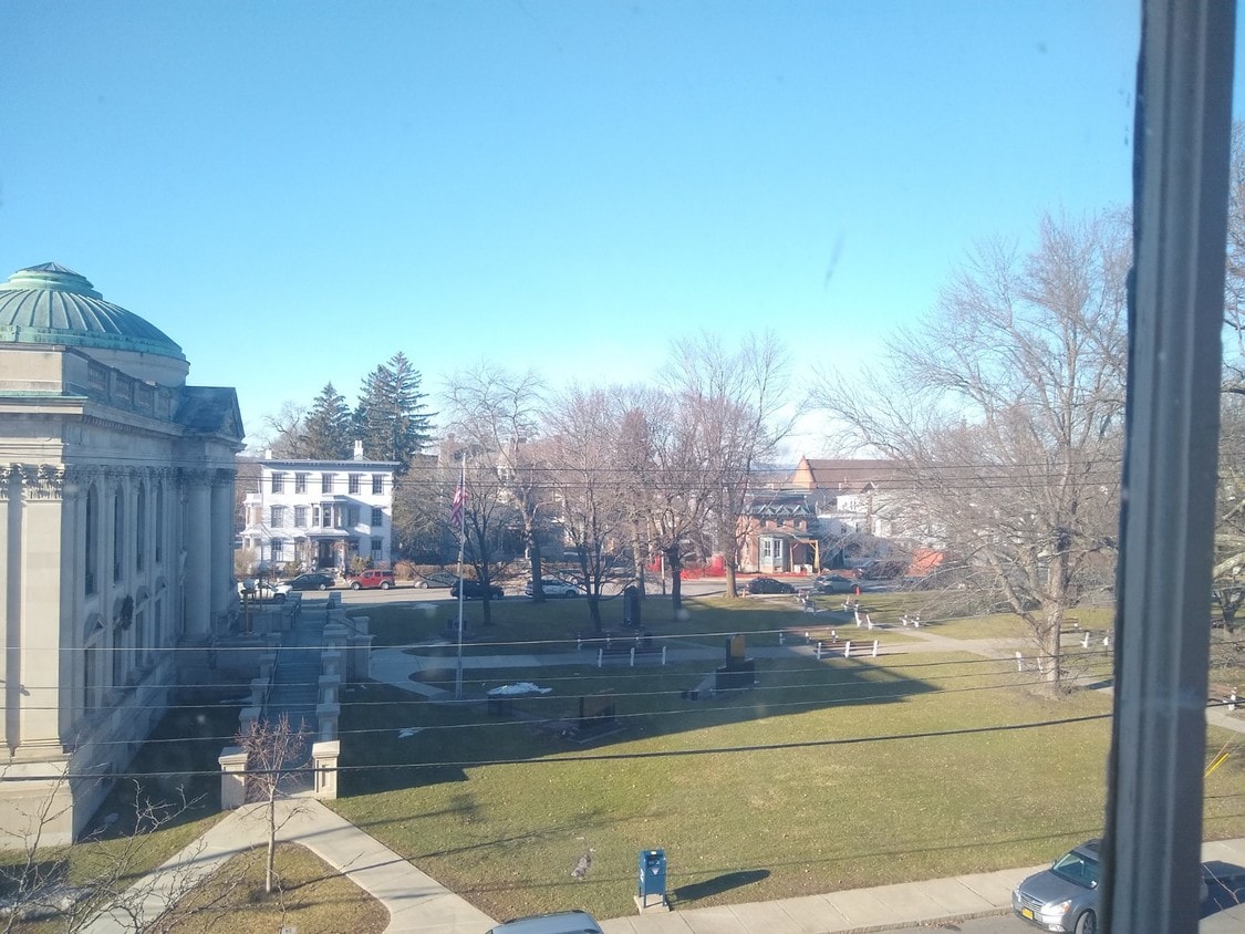 View from the front over the courthouse park - 4 E Court St