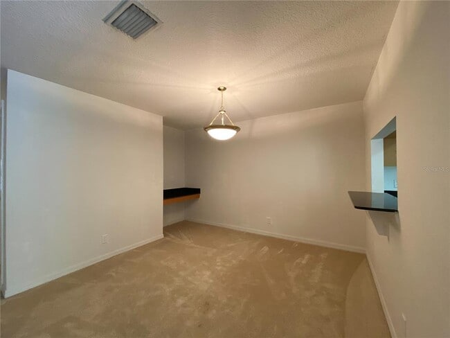 Building Photo - 253 Castlekeeper Pl