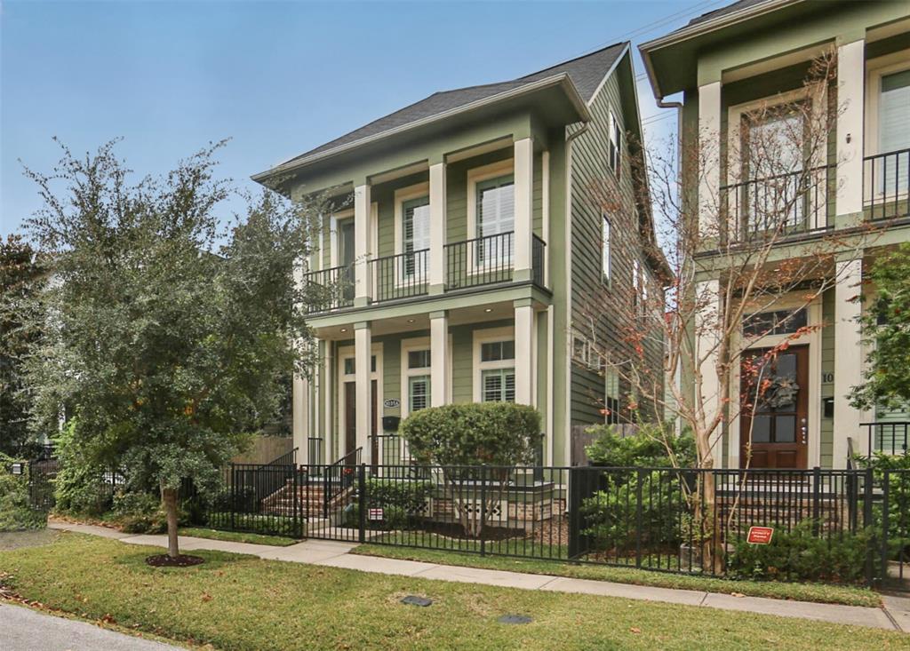 Primary Photo - 1035 Waverly St