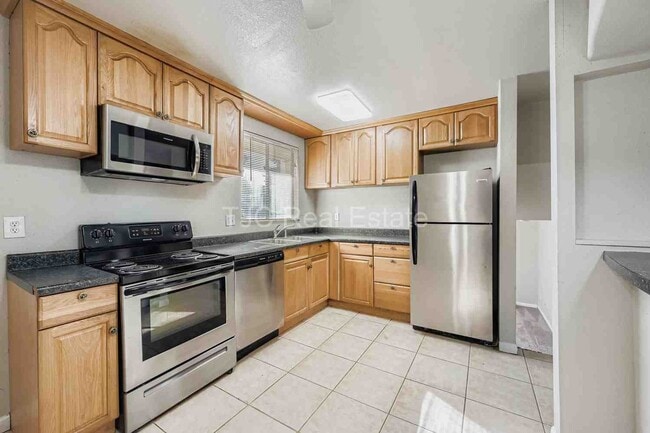 Photo - 1814 S Naples St House