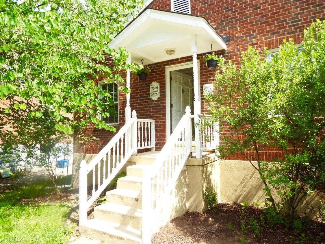 Primary Photo - 7539 Drexel Dr