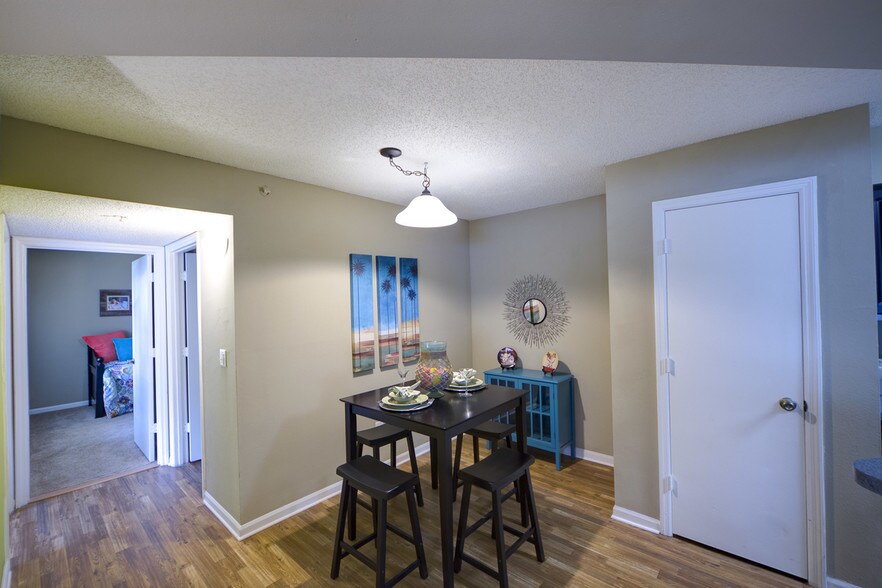 Leigh Meadows Apartments Rentals - Jacksonville, FL | Apartments.com Leigh Meadows Apartments Rentals - Jacksonville, FL | Apartments.com