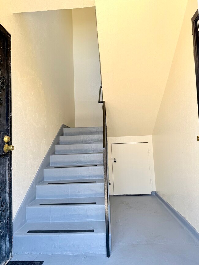 Foto del edificio - 3250 Andrita St