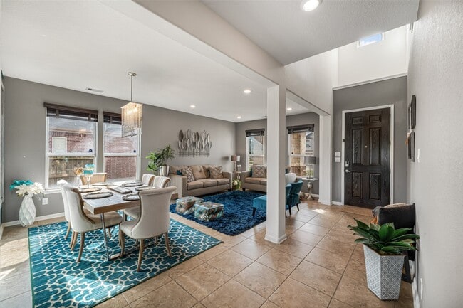 Building Photo - 8142 Cheyenne Hills Trail