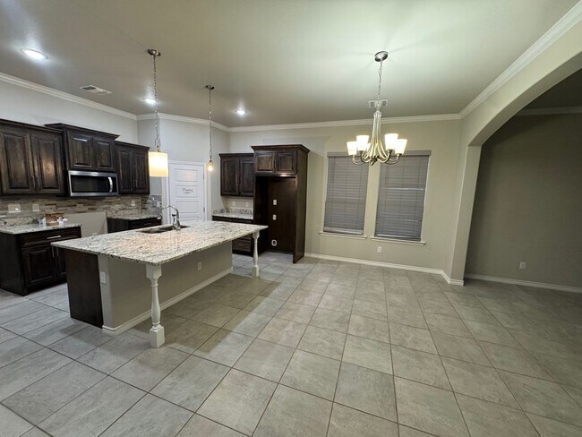 Foto del edificio - 5209 Lamont Ave