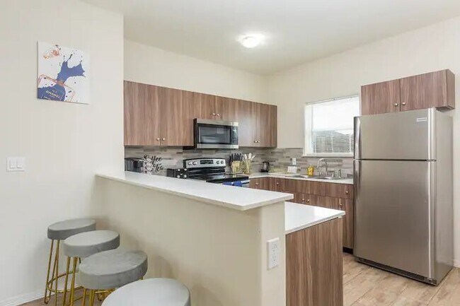 Foto del edificio - 403 Carlisle Ave