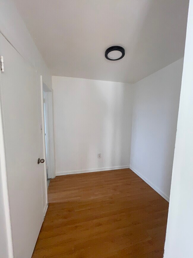 Photo du bâtiment - Large studio apartment