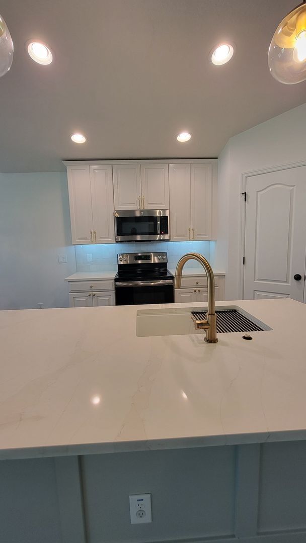 Foto del edificio - 3541 Gretchen Dr