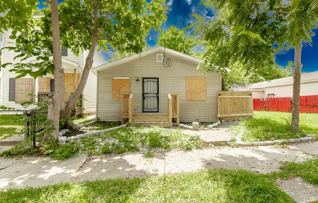 Photo - 1722 Gallagher St House