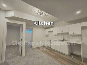 Building Photo - 4640-4177 177 Ave NW