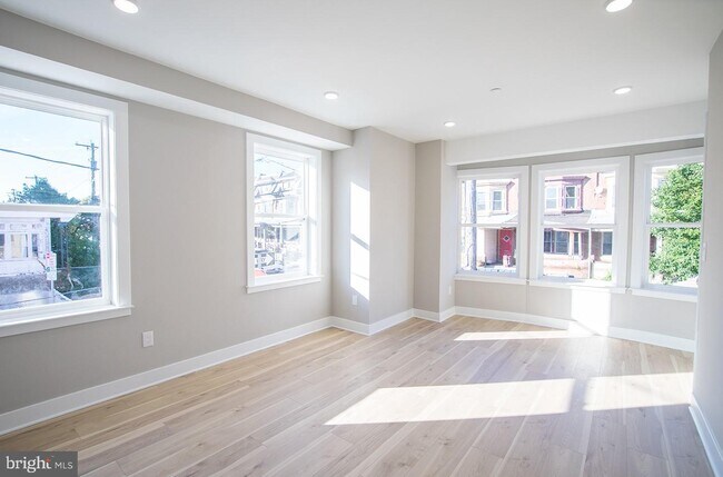 Foto del edificio - 4926 Locust St