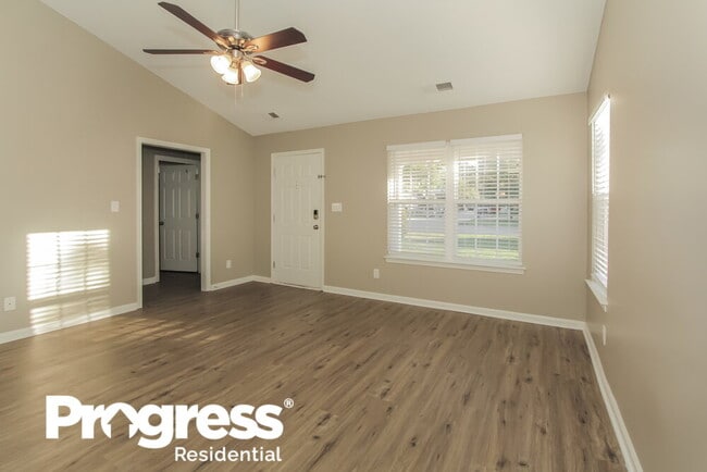 Building Photo - 123 Sterling Terrace Dr