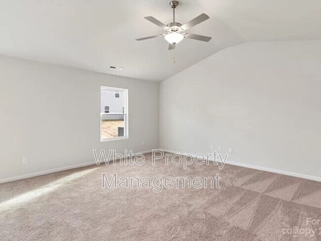 Building Photo - 1637 Nia Rd