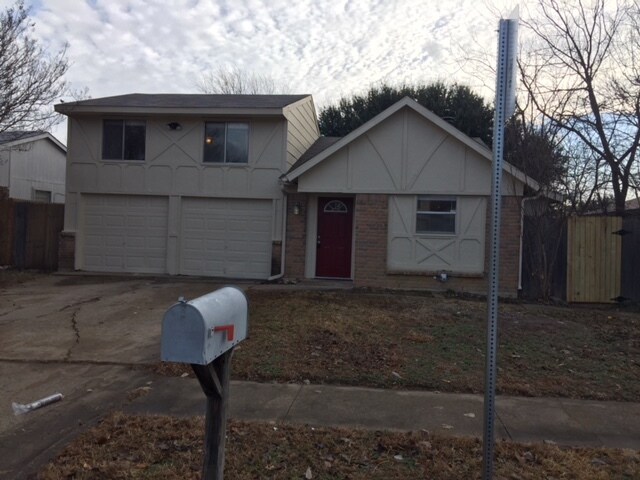 Building Photo - 3617 Daniel Drive