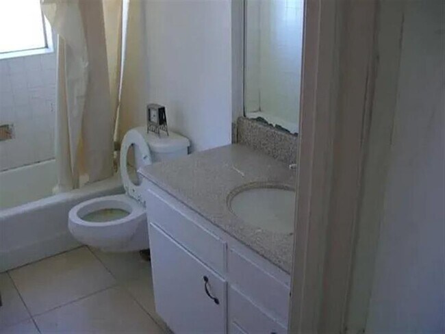 Foto del edificio - 23485 Gunther Rd
