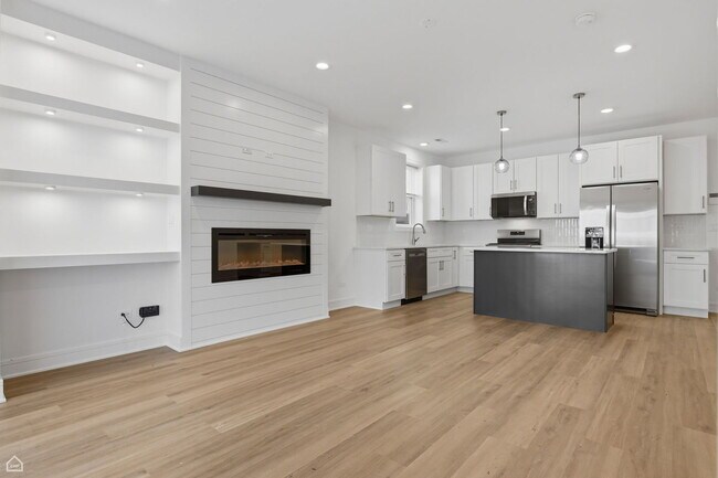Foto del edificio - 4841 S Prairie Ave