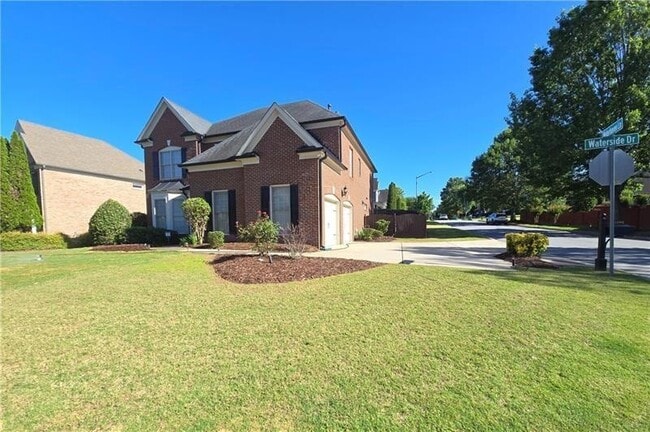 Foto del edificio - 12592 Waterside Dr