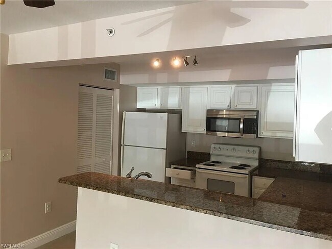 kitchen with granite countertops - 4127 Residence Dr