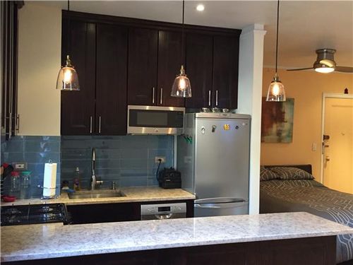 Foto del edificio - 255 W 24th St