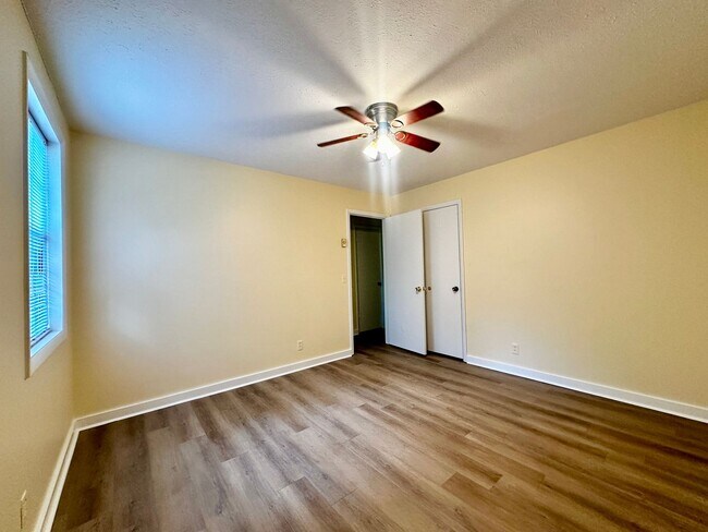 Foto del edificio - Charming 2bedroom in Nashville