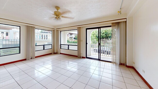 Foto del edificio - 2BD/1BA/1PRKG Available in Salt Lake