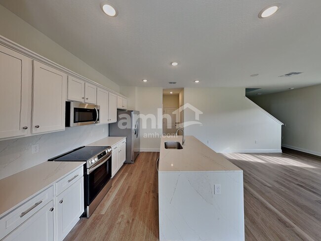 Foto del edificio - 6005 Sycamore Pl St