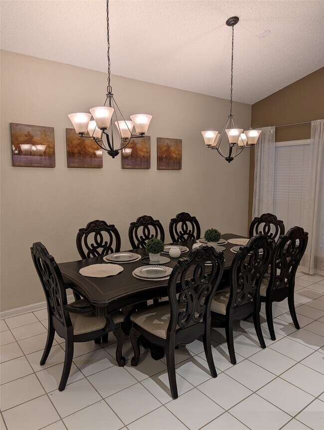 Foto del edificio - 11415 Poplarwood Ct