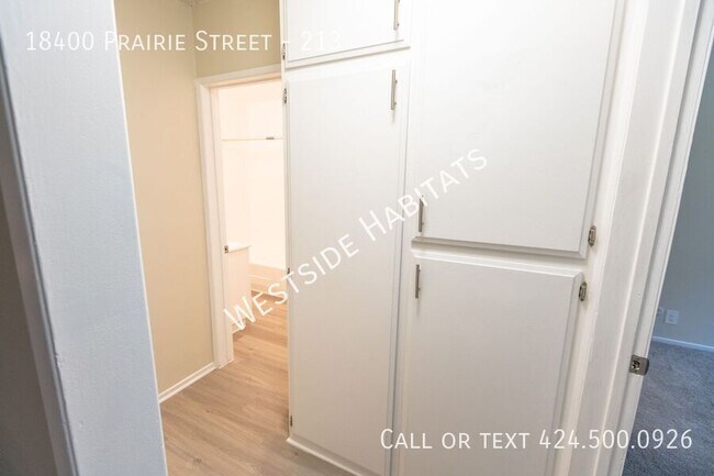 Foto del edificio - 18400 Prairie St