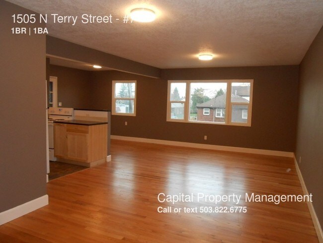 Foto del edificio - 1505 N Terry St