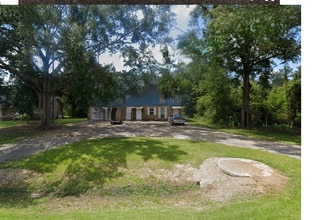 Building Photo - 44051 Stein Rd