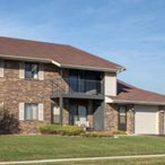 Building Photo - 6030 80th Pl