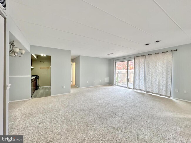 Foto del edificio - 2624 Wagon Dr