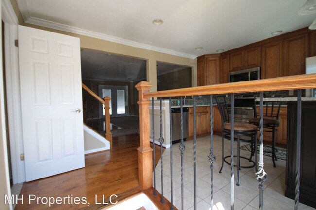 Foto del edificio - 3 br, 3.5 bath House - 4 Parkhill Place