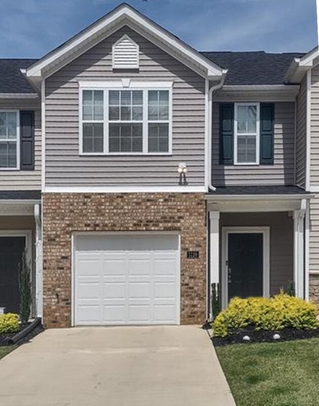 1126 Banworth Ct, Mebane, NC 27302 Condo for Rent in Mebane, NC