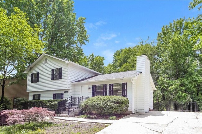 Foto del edificio - 2546 Verner Rd NW