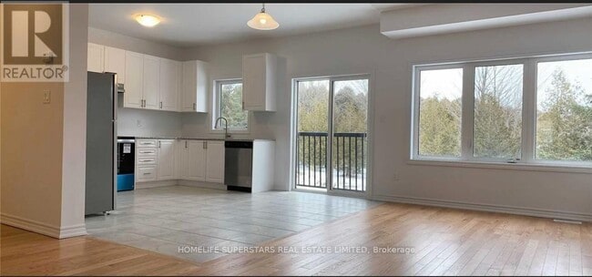 Building Photo - 269 Ridley Cres