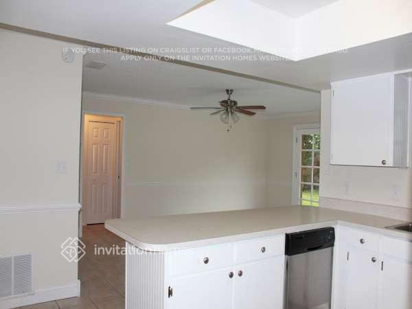 Foto del edificio - 5206 Ardmore Dr