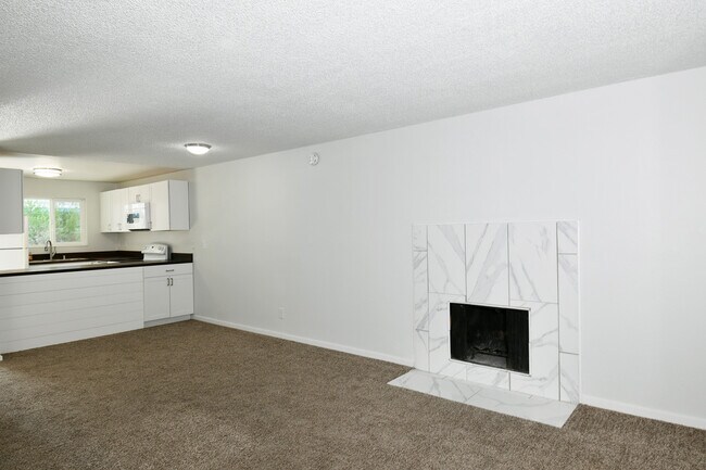 Foto del edificio - 5820 200th St SW