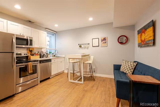 Foto principal - 1156 Logan St