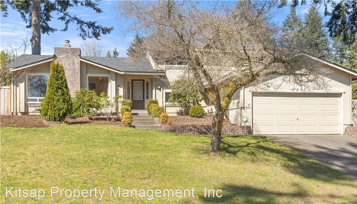 Primary Photo - 4 br, 2.5 bath House - 2613 Fircrest Pl. SE