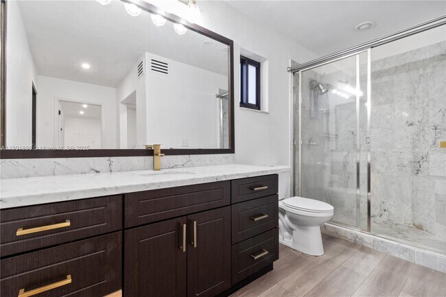 Building Photo - 10981 SW 47th St