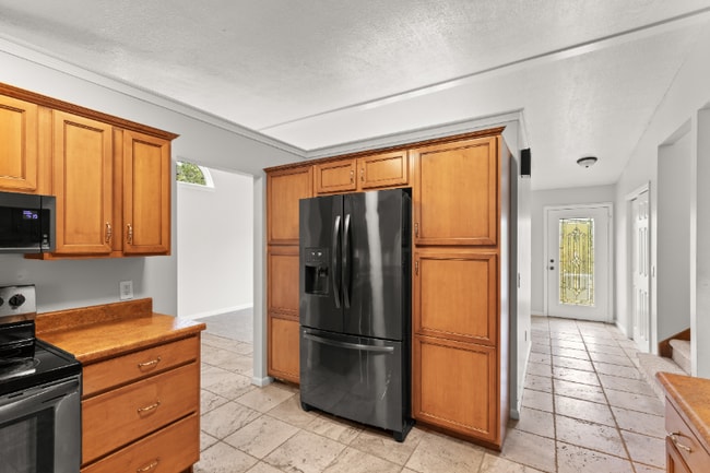 Foto del edificio - 120 Windermere Dr